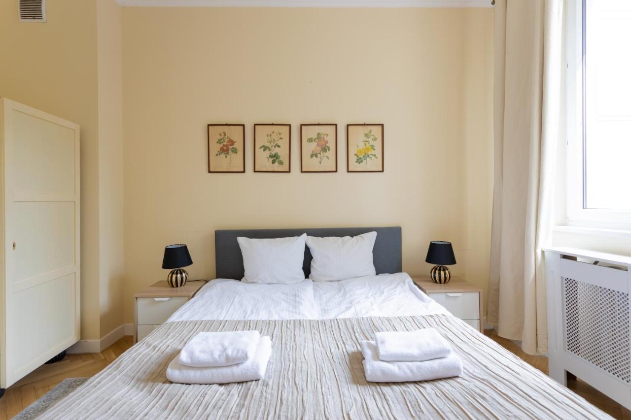Golden Apartments Warsaw- 3 Separate Rooms - Best Location&Nowy Swiat Eksteriør billede